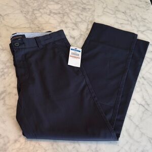 Tommy Hilfiger Boys School Uniform Navy Flat-Front Chinos Size 12 NWT